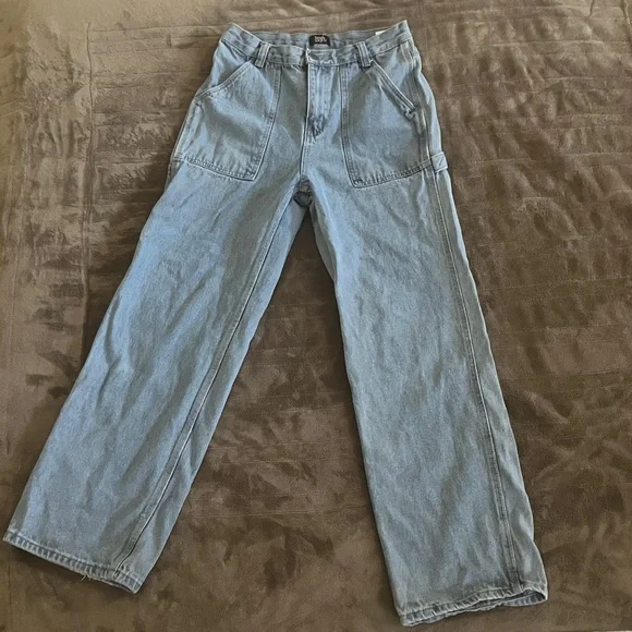 Straight Leg Women's Jeans in Light Blue - Picture 2 of 5